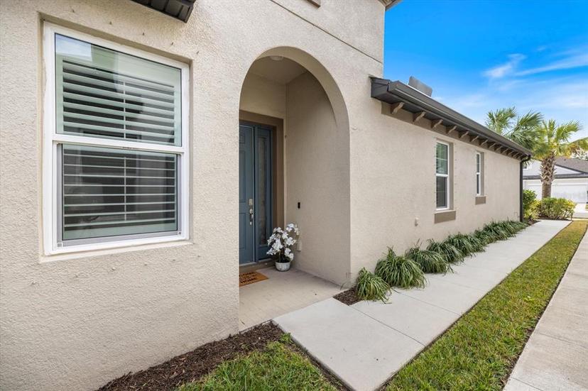 Picture of 6077 Amberly Drive, Bradenton FL 34208