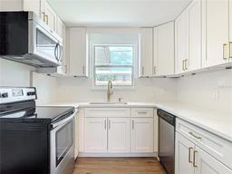 Picture of 930 Lewis Drive, Daytona Beach, FL 32117
