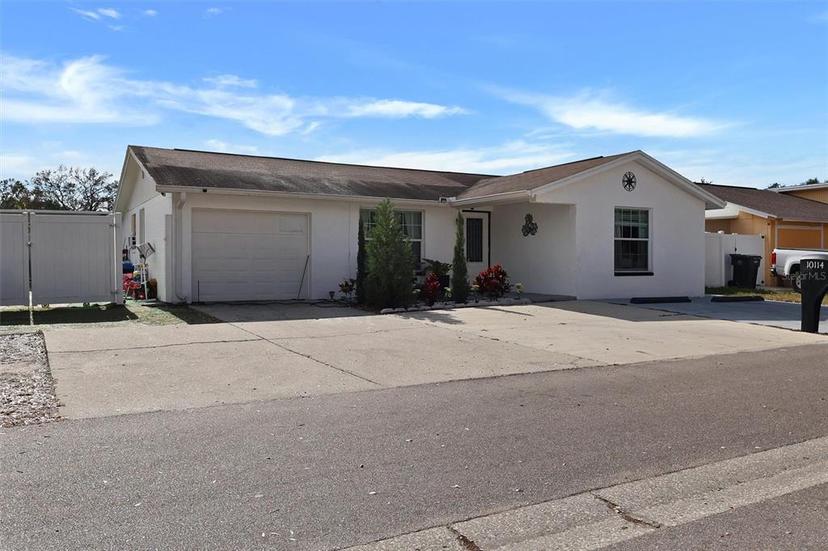 Picture of 10114 Chimney Hill Court, Tampa FL 33615