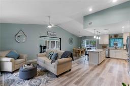 Picture of 1660 1St Street, Clermont, FL 34711