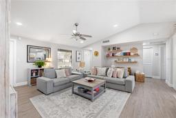 Picture of 6233 Florida Circle E, Apollo Beach, FL 33572