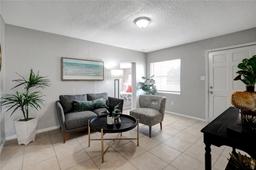 Picture of 10926 N Lantana Avenue, Tampa, FL 33612