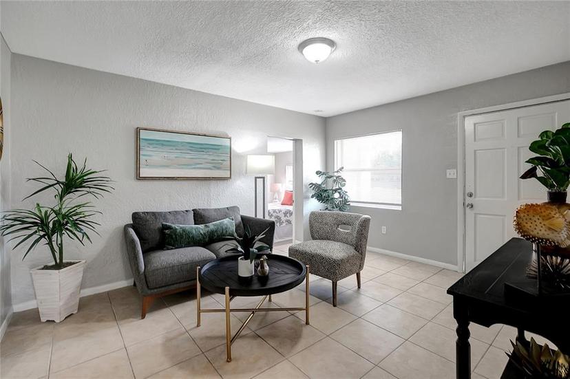 Picture of 10926 N Lantana Avenue, Tampa FL 33612