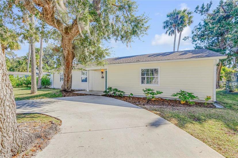 Picture of 142 Jean Francis Lane, Port Orange FL 32127