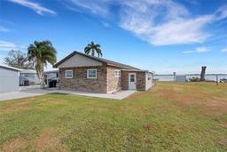 Picture of 3330 Lakeview Drive, Haines City, FL 33844