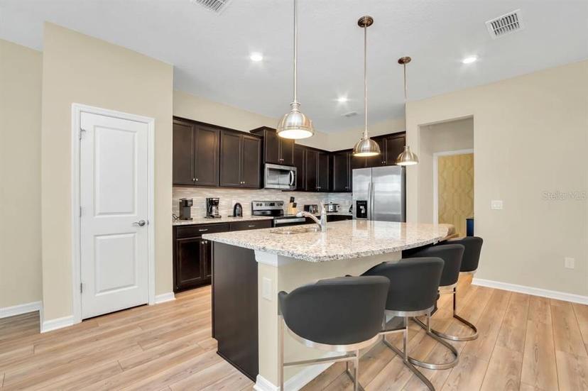 Picture of 1721 Kona Lane, Davenport FL 33897