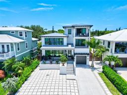 Picture of 1914 Riverside Drive E, Bradenton, FL 34208