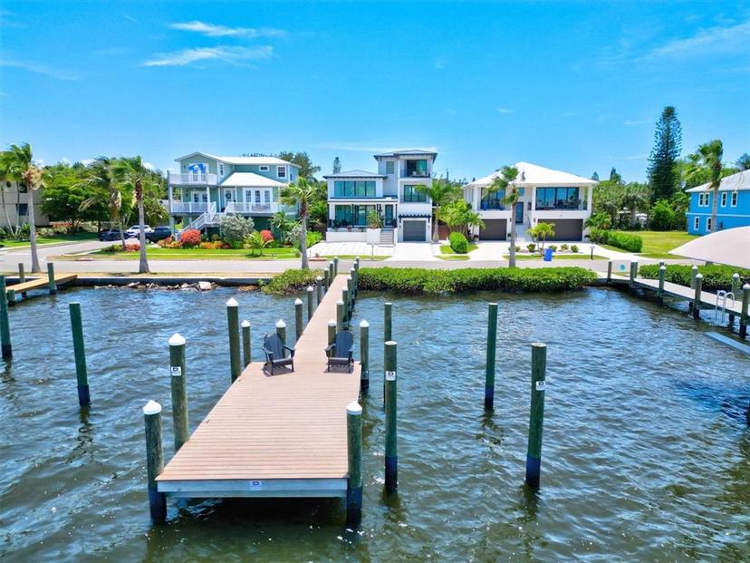 Picture of 1914 Riverside Drive E, Bradenton FL 34208