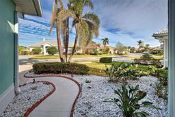 Picture of 660 Silk Oak Drive, Venice, FL 34293