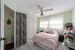 Picture of 6605 NE 1St Lane, Ocala, FL 34470