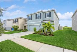 Picture of 17048 Oval Rum Drive, Wimauma, FL 33598