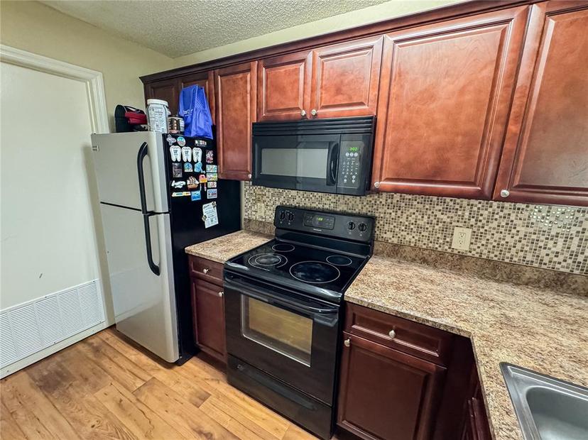 Picture of 3705 SW 27Th Street Unit 718, Gainesville FL 32608