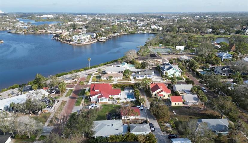Picture of 410 W Lemon Street, Tarpon Springs FL 34689