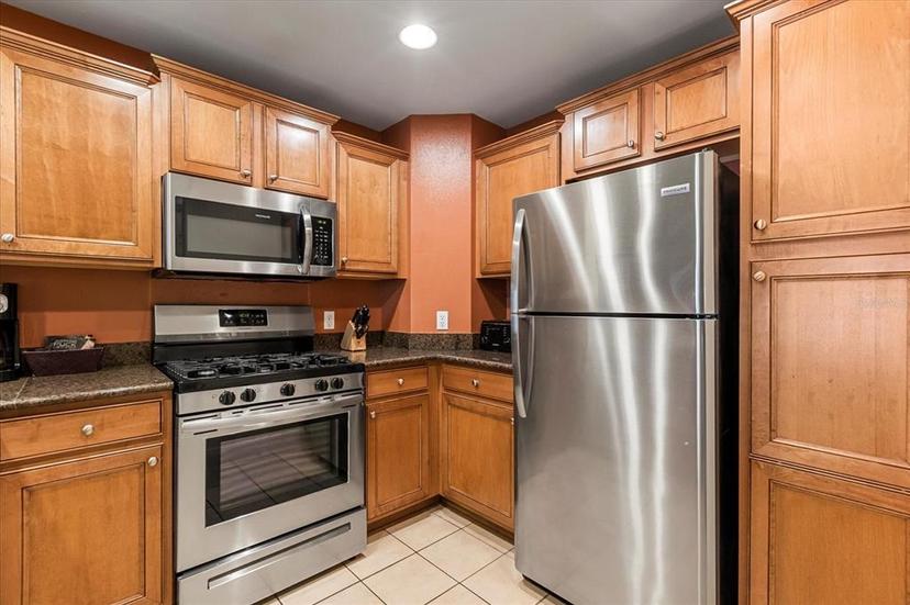 Picture of 7703 Heritage Crossing Way Unit 302, Reunion FL 34747
