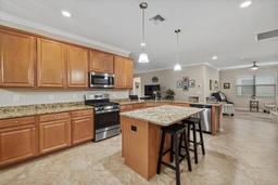 Picture of 6519 Rosehill Farm Run, Bradenton, FL 34211