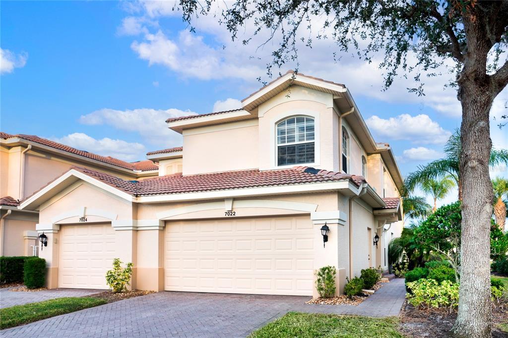 Picture of 7022 Prosperity Circle Unit 801, Sarasota, FL 34238
