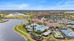 Picture of 10058 Crooked Creek Drive Unit 201, Venice, FL 34293
