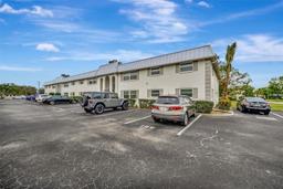 Picture of 5800 Hollywood Boulevard Unit 115, Sarasota, FL 34231