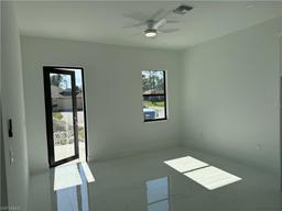 Picture of 425 Majors Avenue S, Lehigh Acres, FL 33974