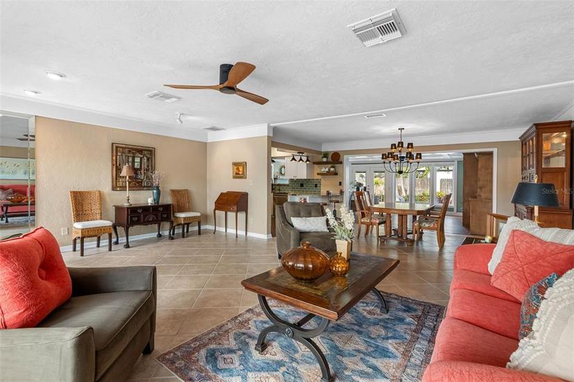Picture of 5166 39Th Street S, St Petersburg FL 33711