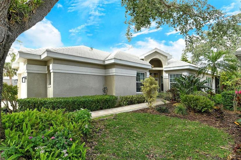 Picture of 560 Fallbrook Drive, Venice FL 34292