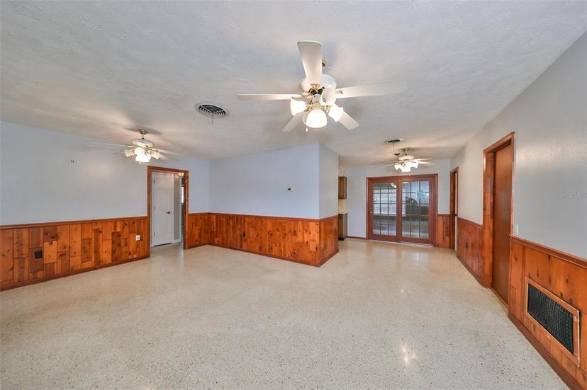 Picture of 9328 Temple Avenue, Seminole FL 33772