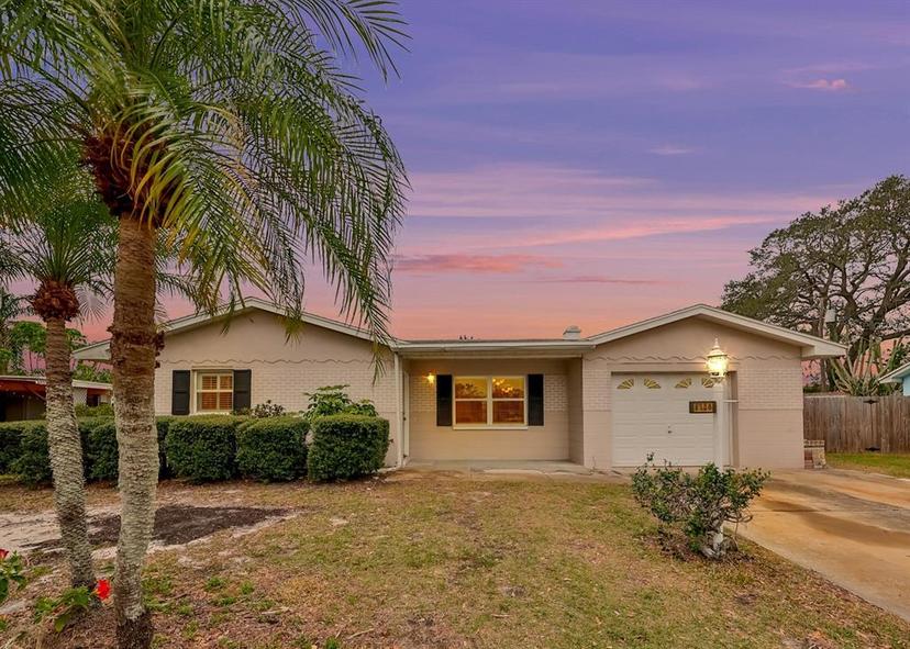 Picture of 9328 Temple Avenue, Seminole FL 33772