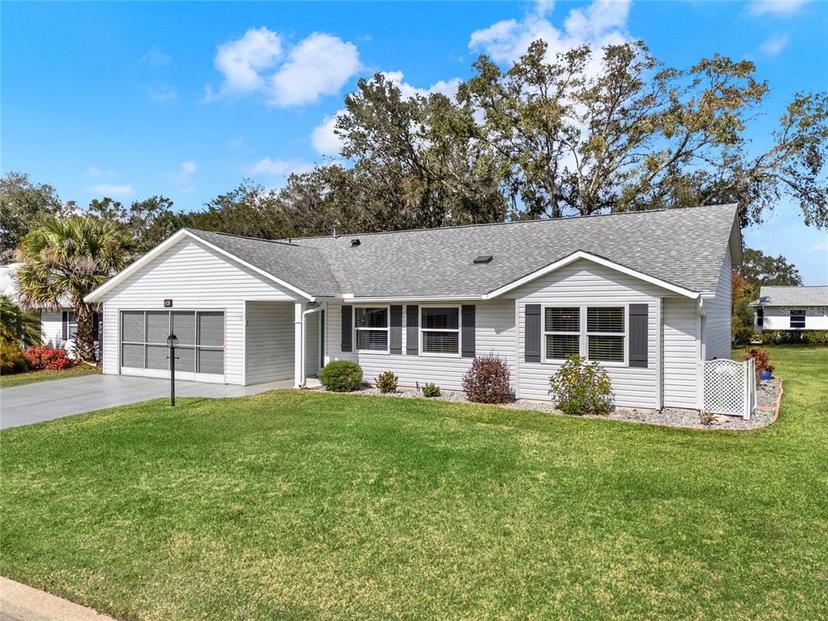 Picture of 25941 Newcombe Circle, Leesburg FL 34748