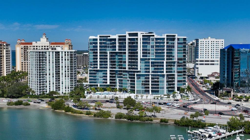 Picture of 1155 N Gulfstream Avenue Unit 607, Sarasota, FL 34236
