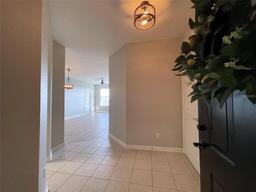 Picture of 6451 Old Park Lane Unit 404, Orlando, FL 32835
