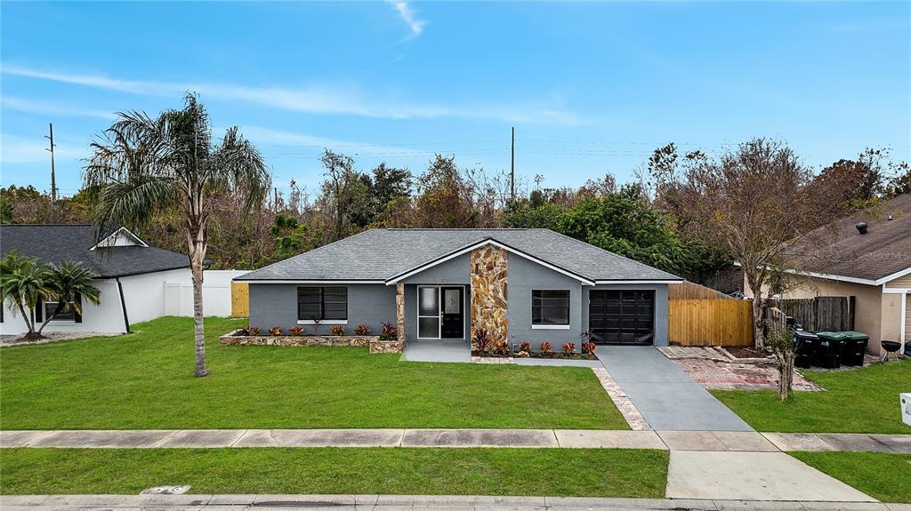 Picture of 272 Iowa Woods Circle W, Orlando, FL 32824