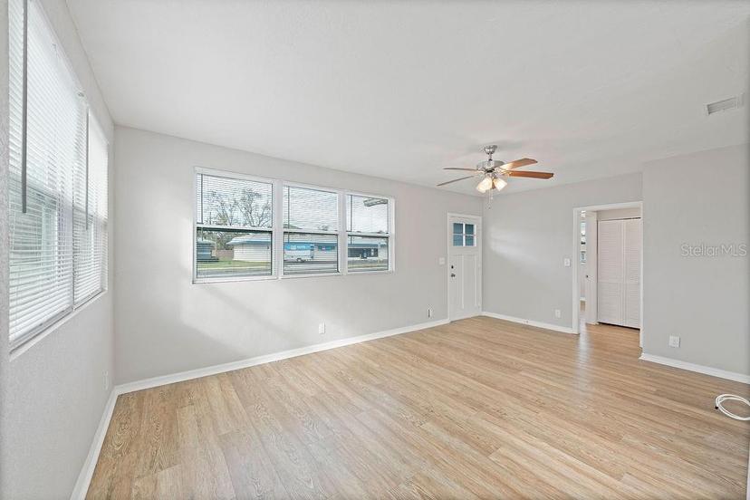 Picture of 3030 5Th Avenue N, St Petersburg FL 33713