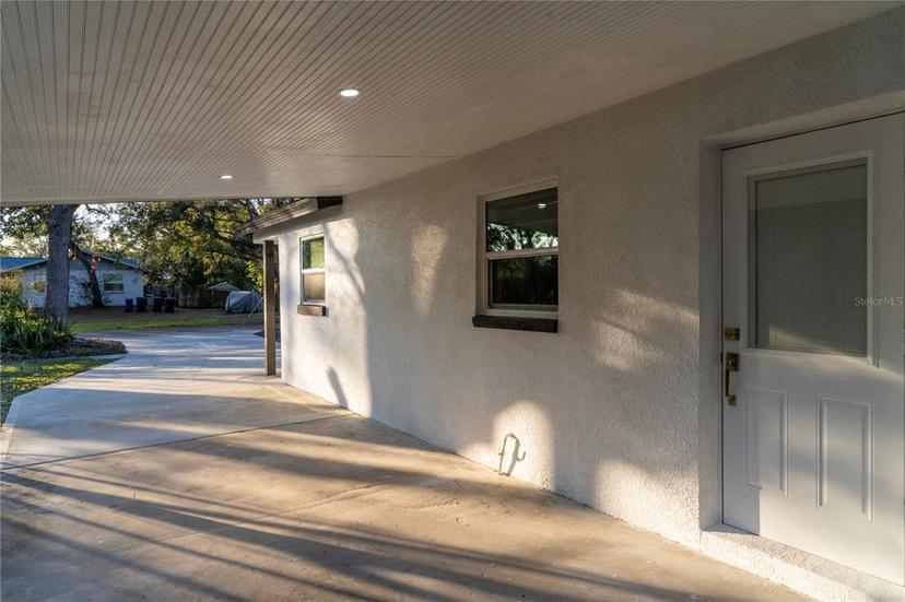 Picture of 405 Pine Avenue S, Oldsmar FL 34677