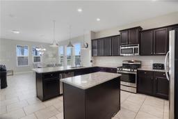 Picture of 4179 Oaktree Drive, Davenport, FL 33837