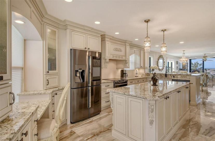 Picture of 5740 Midnight Pass Road Unit 307, Sarasota FL 34242