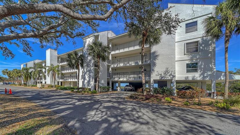 Picture of 4600 Gulf Of Mexico Drive Unit 206, Longboat Key FL 34228