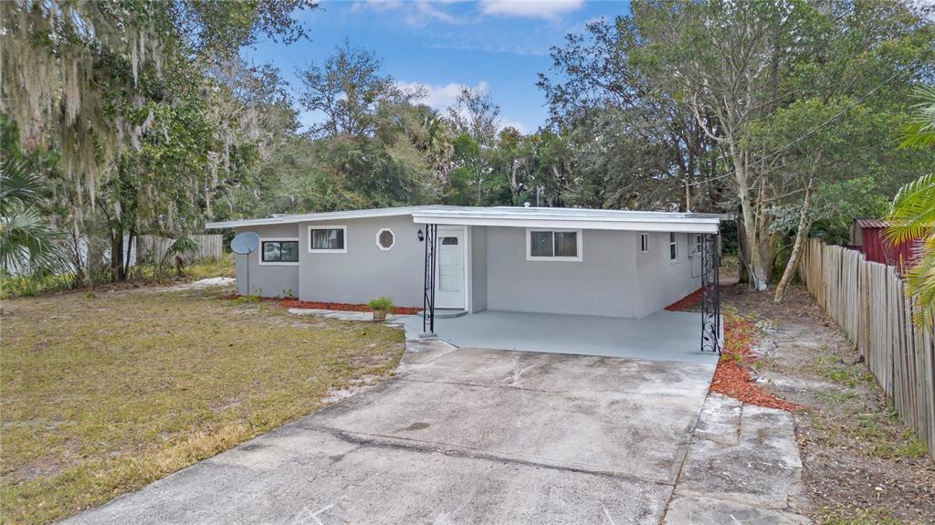 Picture of 32650 Azealia Place, Tavares, FL 32778
