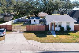 Picture of 1968 Berkley Road, Auburndale, FL 33823
