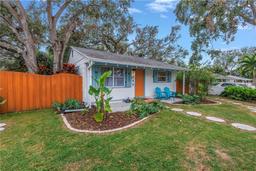Picture of 5402 8Th Avenue S, Gulfport, FL 33707