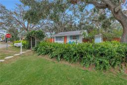 Picture of 5402 8Th Avenue S, Gulfport, FL 33707