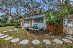 Picture of 5402 8Th Avenue S, Gulfport, FL 33707