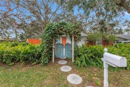 Picture of 5402 8Th Avenue S, Gulfport, FL 33707