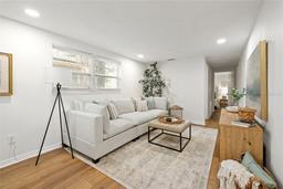 Picture of 803 E North Street, Tampa, FL 33604