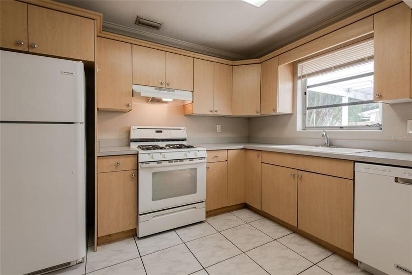 Picture of 1338 Crest Drive, Lake Worth FL 33461