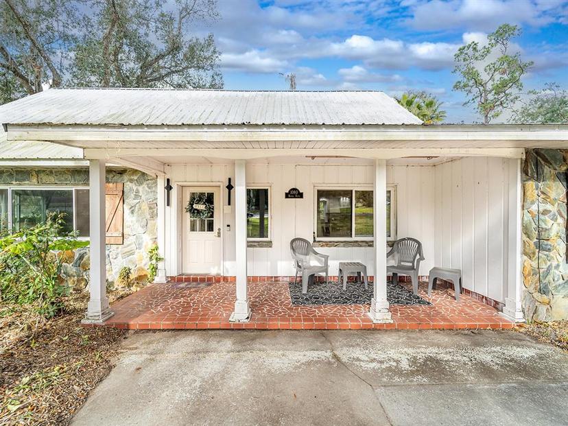 Picture of 1080 Buena Vista Avenue, Brooksville FL 34601