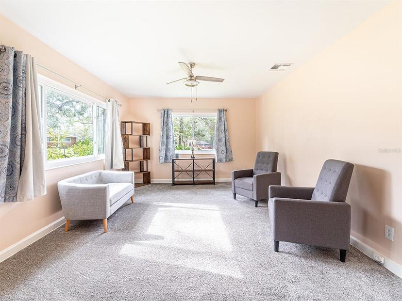 Picture of 1080 Buena Vista Avenue, Brooksville FL 34601