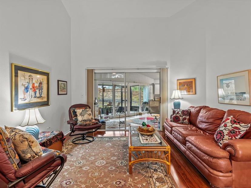 Picture of 4994 Klosterman Oaks Boulevard, Palm Harbor FL 34683
