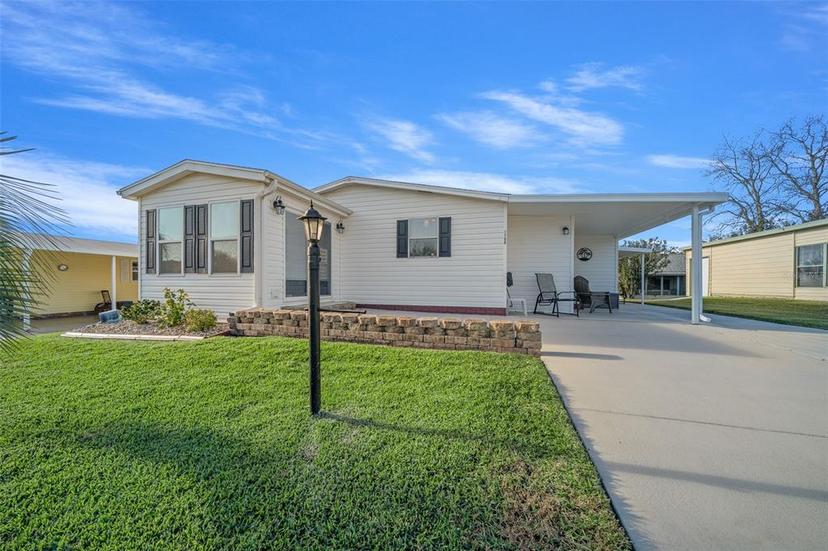 Picture of 1706 Pebble Beach Lane, Lady Lake FL 32159