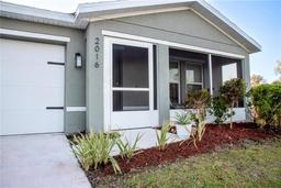 Picture of 2016 West Parkway, Deland, FL 32724