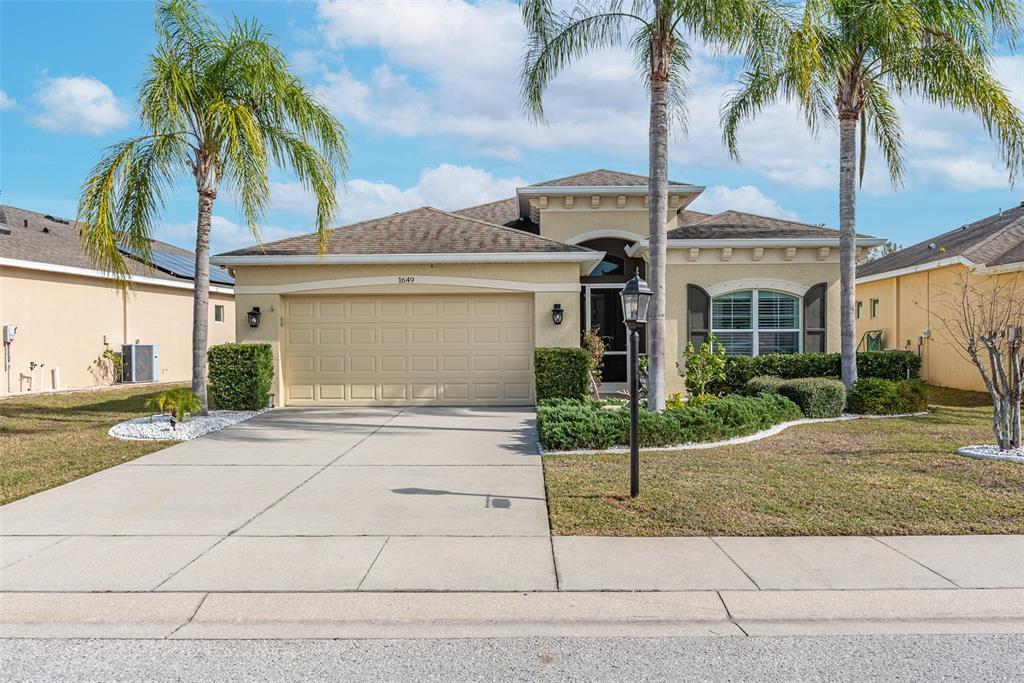 Picture of 1649 Emerald Dunes Drive, Sun City Center, FL 33573